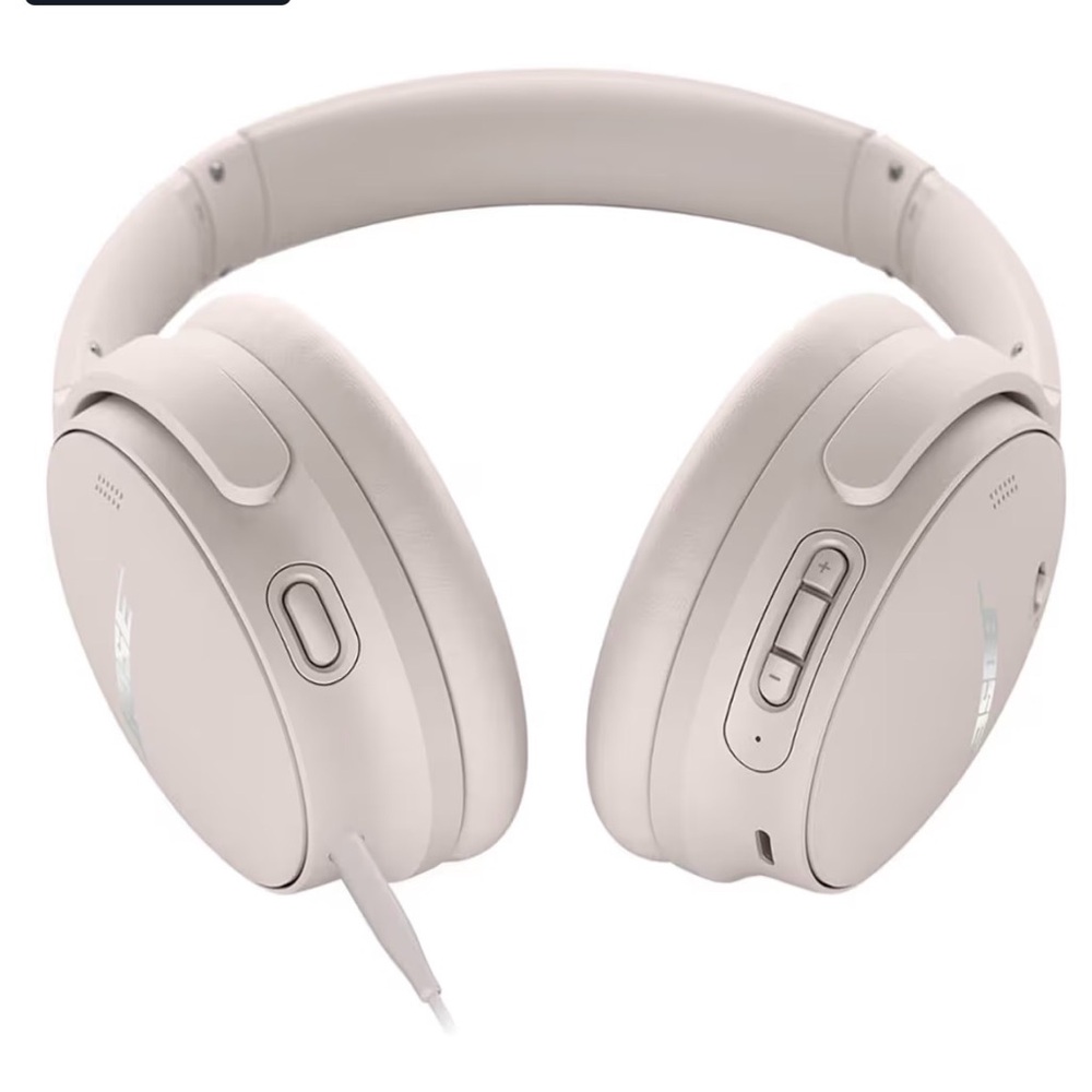 Bose Quiet Comfort 45 noise cancellation headphones